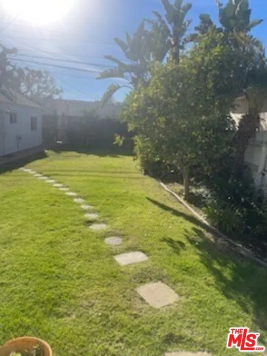 2311 Malcolm Avenue Los Angeles, CA 90064