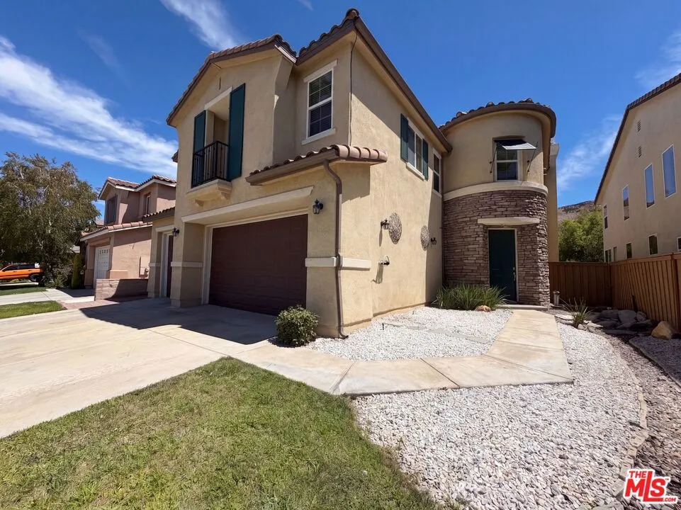 17780 Sweetgum Lane Canyon Country, CA 91387