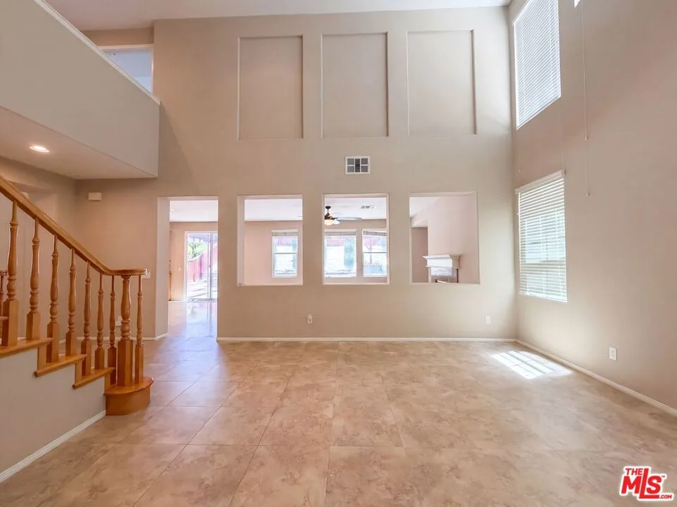 17780 Sweetgum Lane Canyon Country, CA 91387
