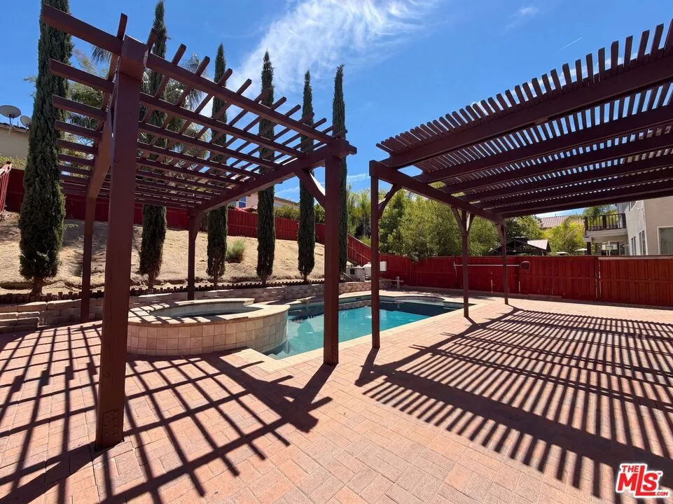 17780 Sweetgum Lane Canyon Country, CA 91387