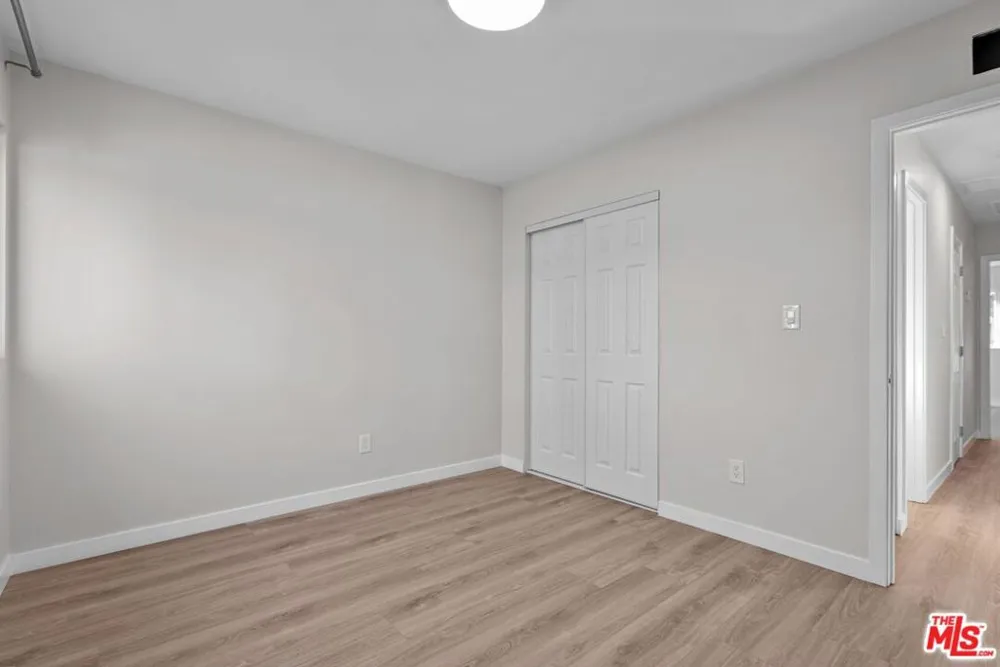 16855 Donmetz Street Los Angeles, CA 91344
