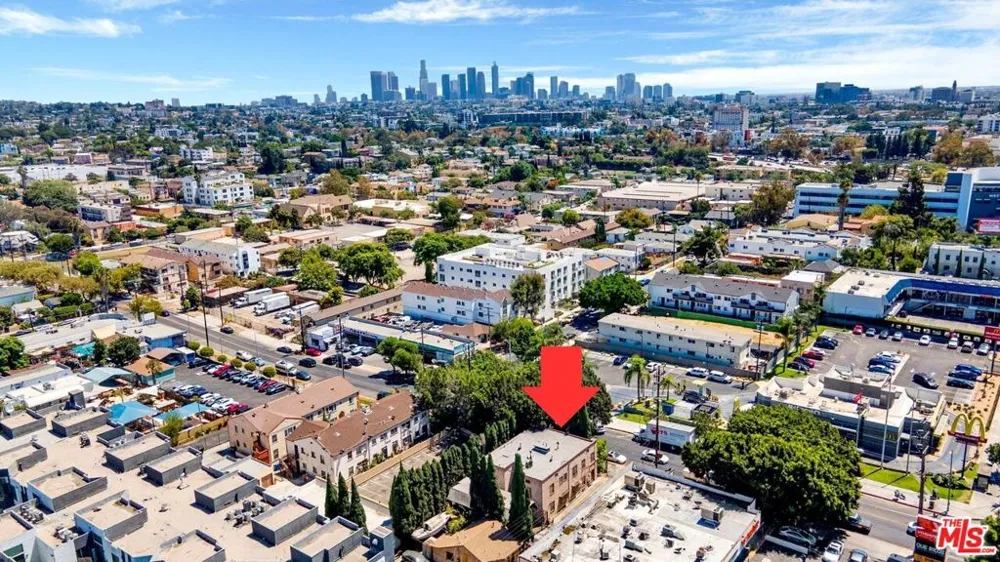 4149 Melrose Avenue Los Angeles, CA 90029
