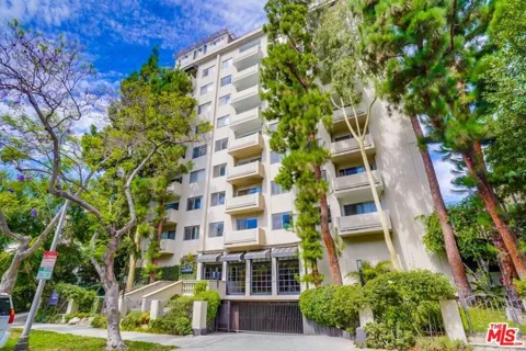 435 Oakhurst Drive #1002