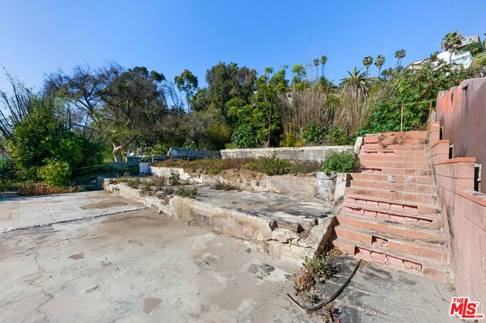 21443 Pacific Coast Highway Malibu, CA 90265