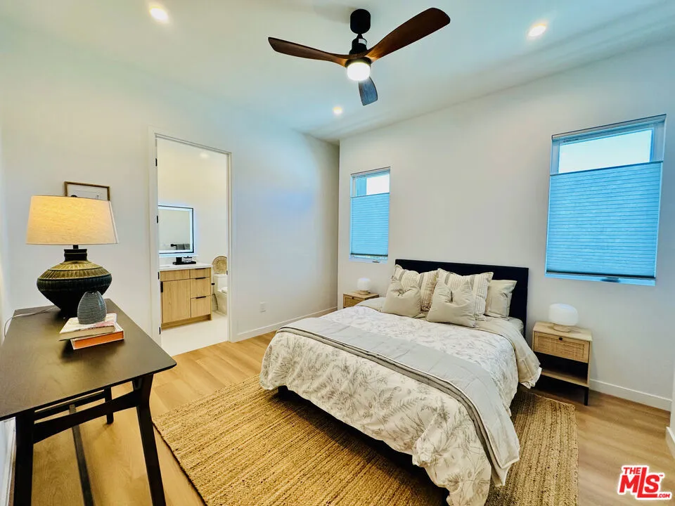 948 E 67th Street #B Inglewood, CA 90302