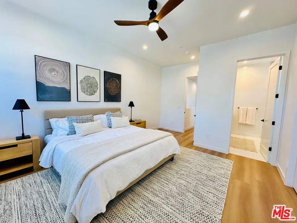 948 E 67th Street #B Inglewood, CA 90302
