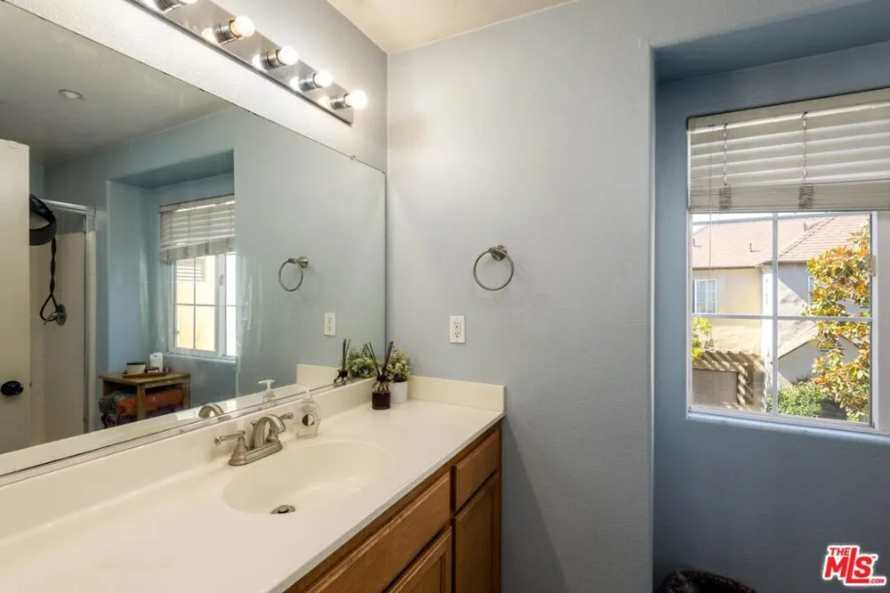 609 Central Avenue #3 Buellton, CA 93427