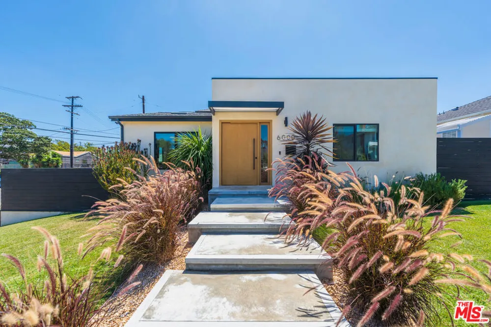 6000 W 75th Street Los Angeles, CA 90045