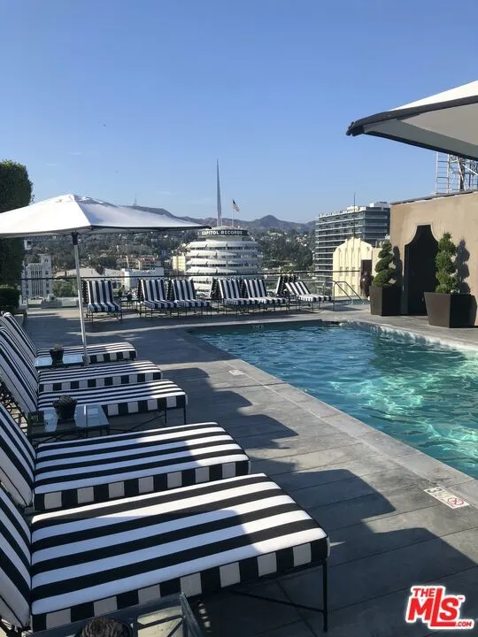 1645 Vine Street #301 Los Angeles, CA 90028