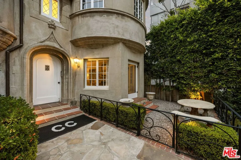 10341 Wilshire Boulevard Los Angeles, CA 90024