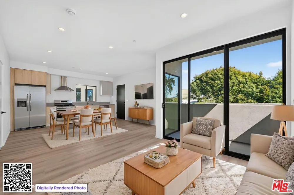1853 12th Street #D Santa Monica, CA 90404