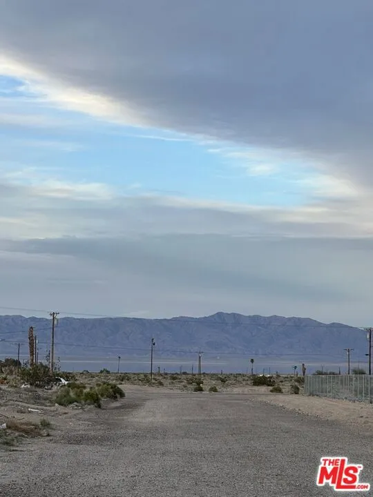 2877 Gram Drive Salton City, CA 92274