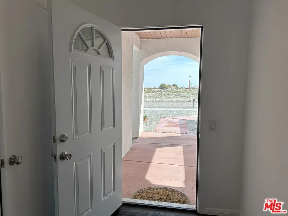 2877 Gram Drive Salton City, CA 92274
