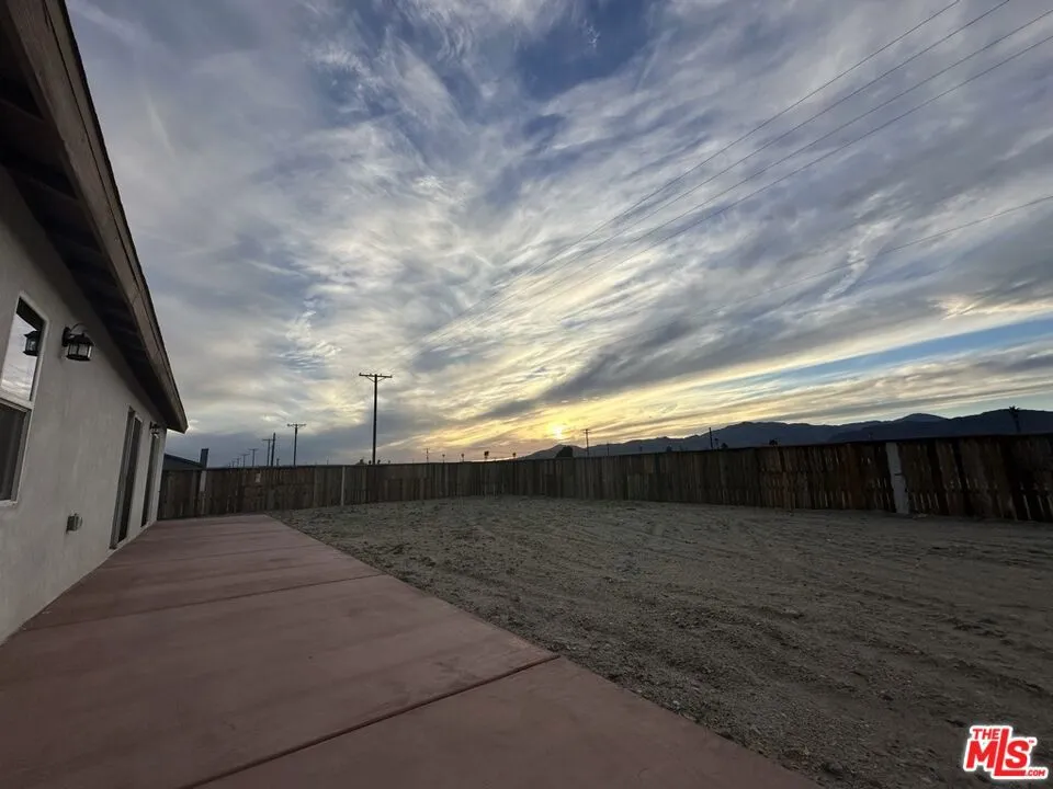 2877 Gram Drive Salton City, CA 92274
