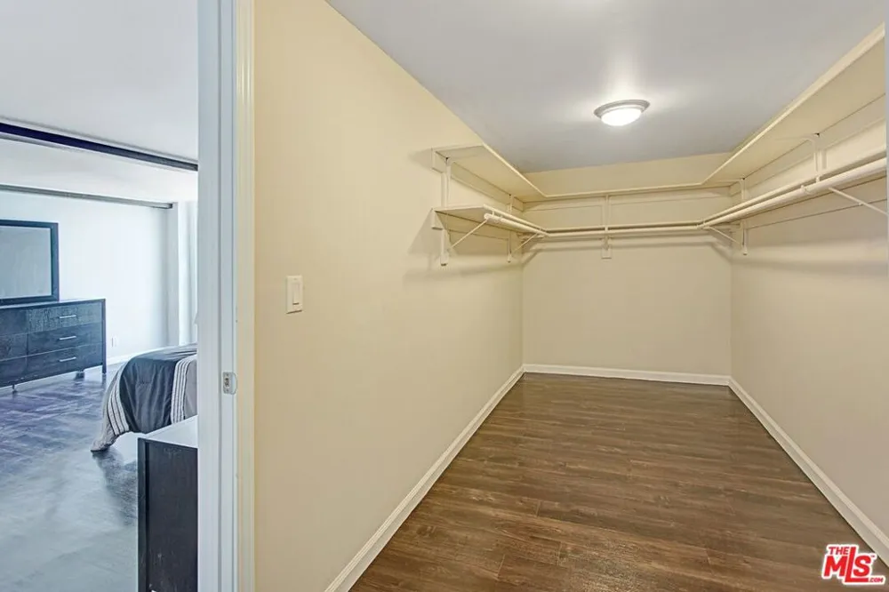 600 E Olive Avenue #402 Burbank, CA 91501
