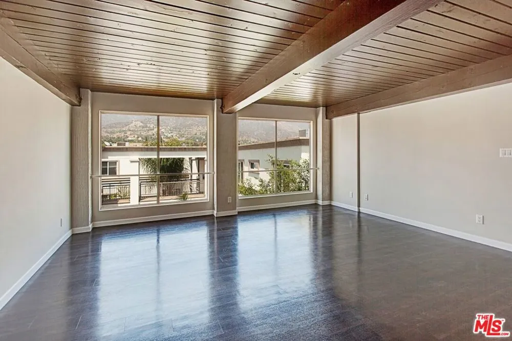 600 E Olive Avenue #402 Burbank, CA 91501