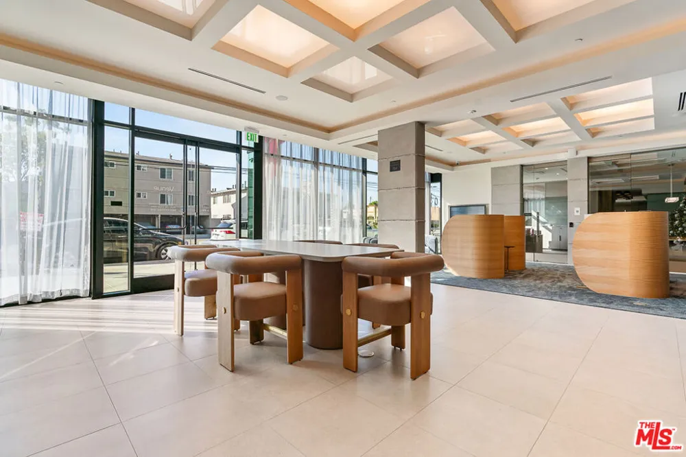 3688 Overland Avenue #520 Los Angeles, CA 90034