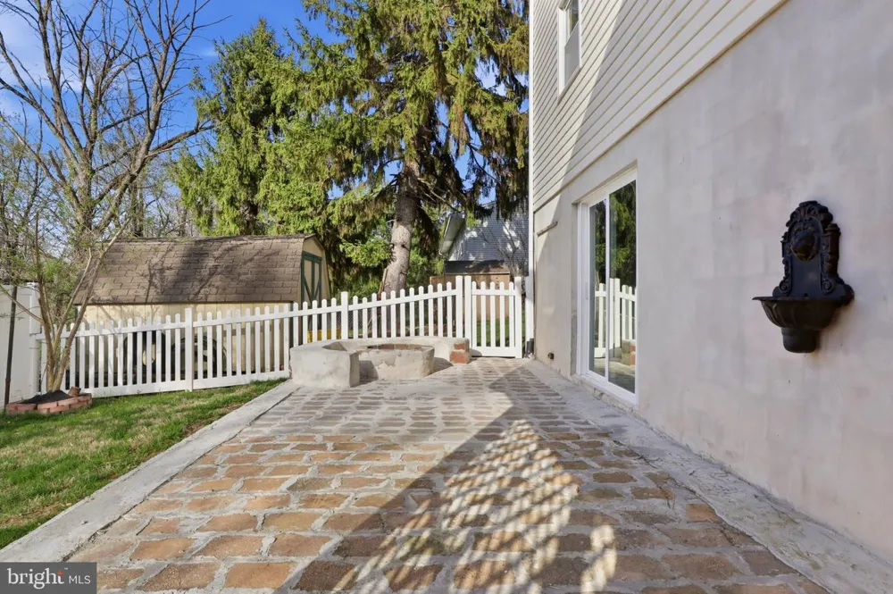 6230 HOCKER DRIVE Harrisburg, PA 17111