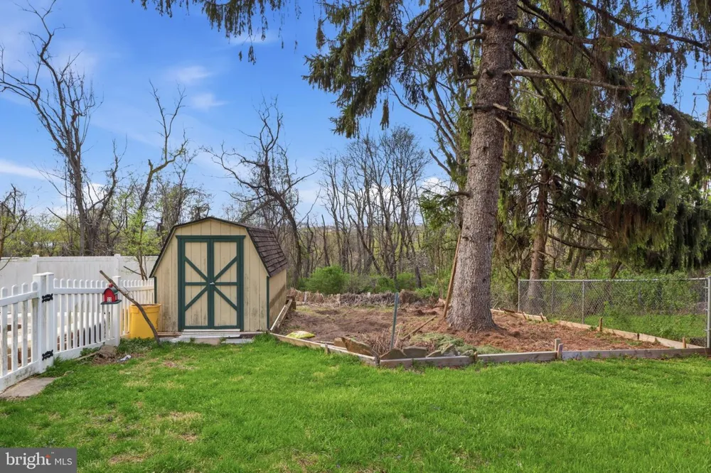 6230 HOCKER DRIVE Harrisburg, PA 17111