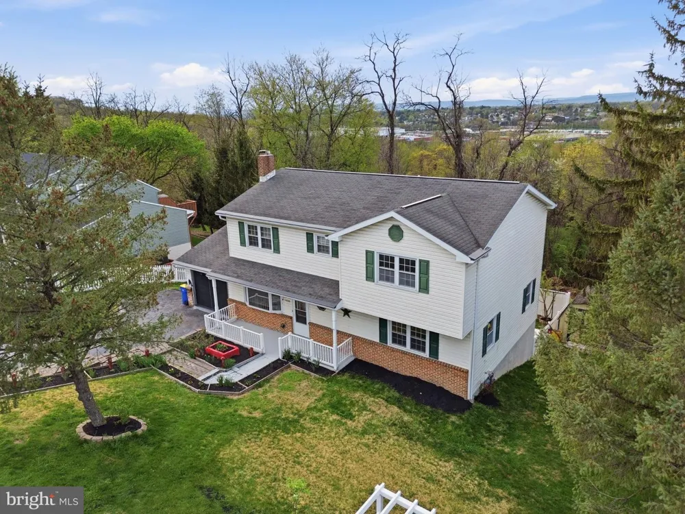 6230 HOCKER DRIVE Harrisburg, PA 17111