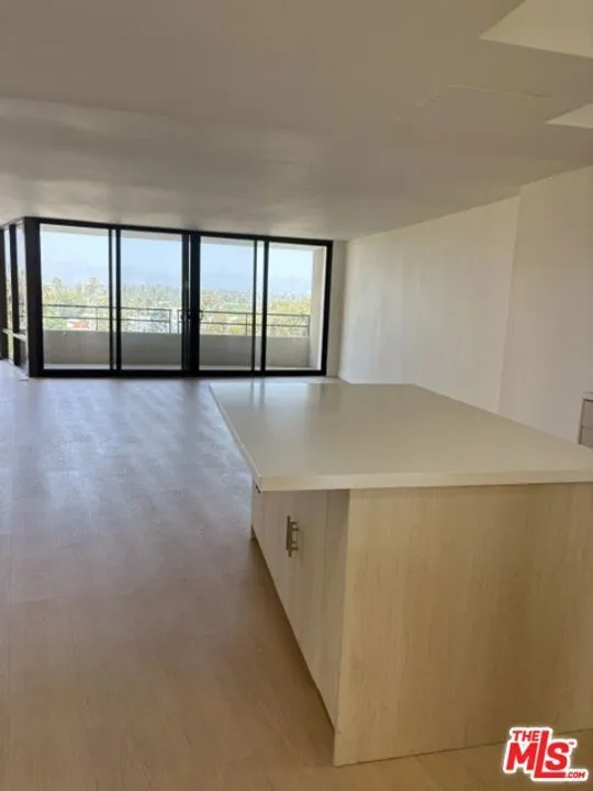 4337 Marina City #435 Marina del Rey, CA 90292