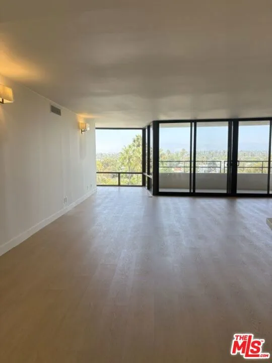 4337 Marina City #435 Marina del Rey, CA 90292