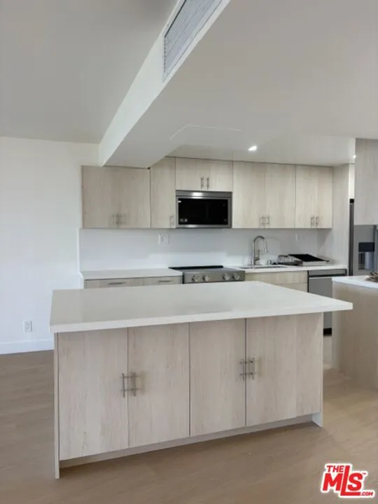 4337 Marina City #435 Marina del Rey, CA 90292