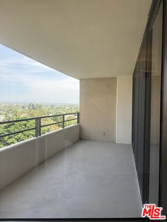 4337 Marina City #435 Marina del Rey, CA 90292