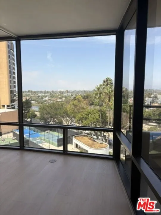4337 Marina City #435 Marina del Rey, CA 90292
