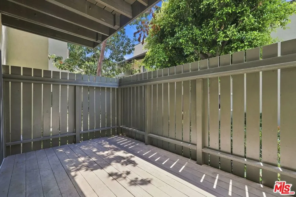 4812 Hollow Corner Road #151 Culver City, CA 90230