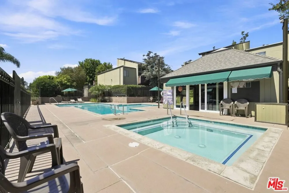 4812 Hollow Corner Road #151 Culver City, CA 90230