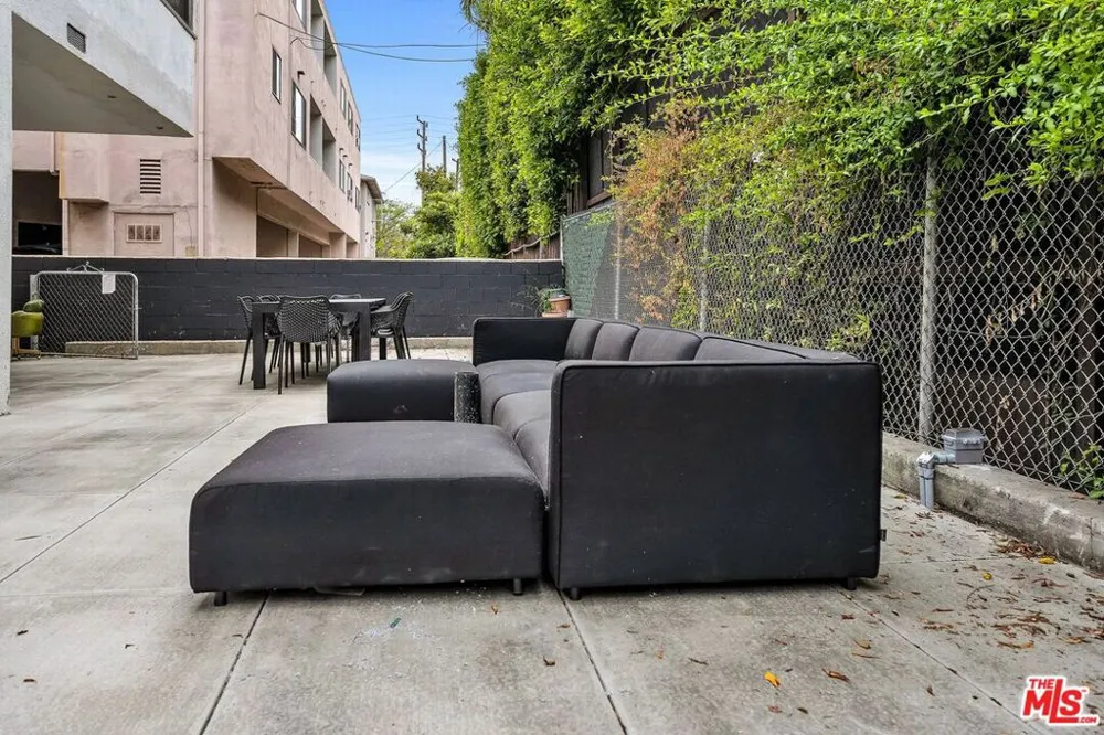 149 S Hayworth Avenue #4 Los Angeles, CA 90048