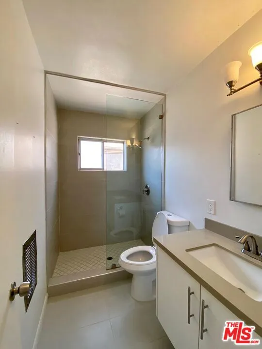 149 S Hayworth Avenue #4 Los Angeles, CA 90048