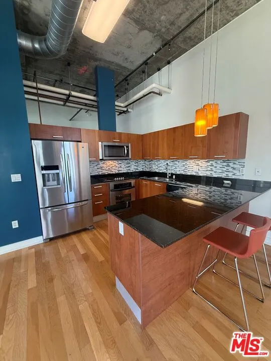 645 W 9th Street #731 Los Angeles, CA 90015
