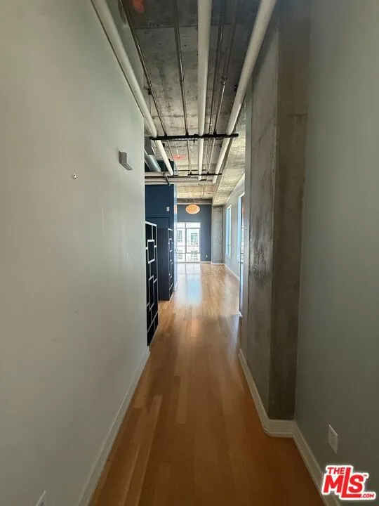 645 W 9th Street #731 Los Angeles, CA 90015