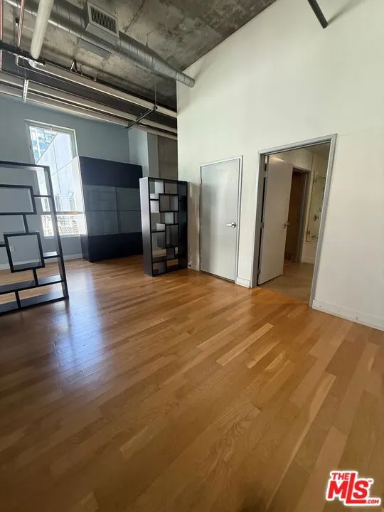645 W 9th Street #731 Los Angeles, CA 90015