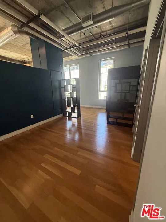 645 W 9th Street #731 Los Angeles, CA 90015