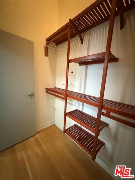 645 W 9th Street #731 Los Angeles, CA 90015