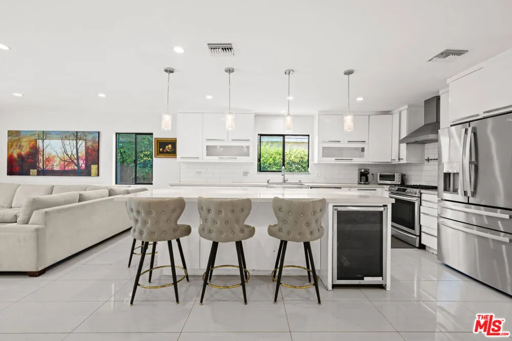 5710 Jamieson Avenue Encino, CA 91316