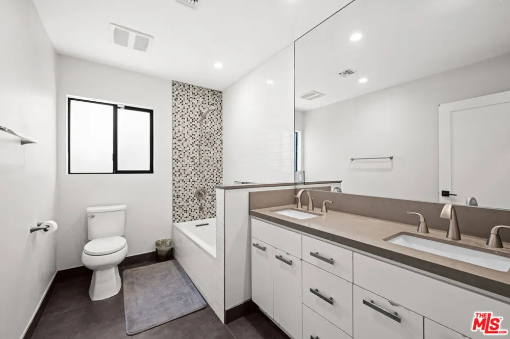 5710 Jamieson Avenue Encino, CA 91316