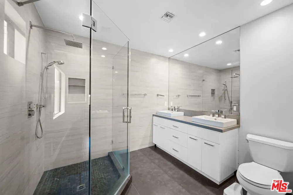 5710 Jamieson Avenue Encino, CA 91316