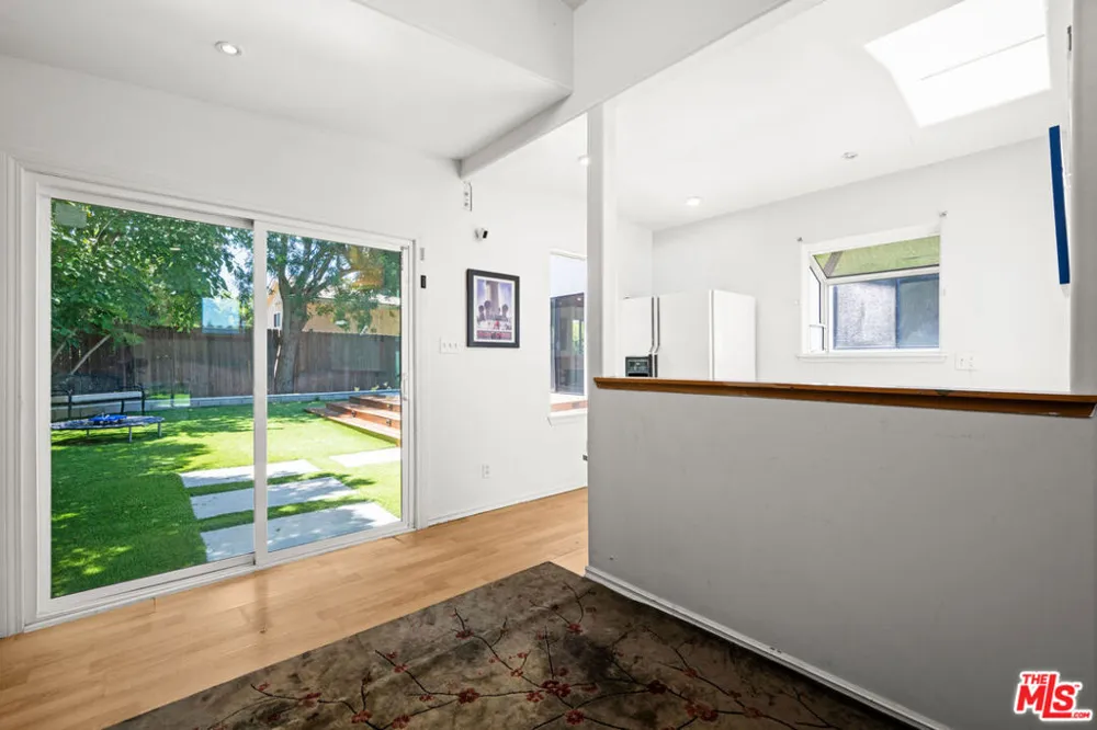 5710 Jamieson Avenue Encino, CA 91316