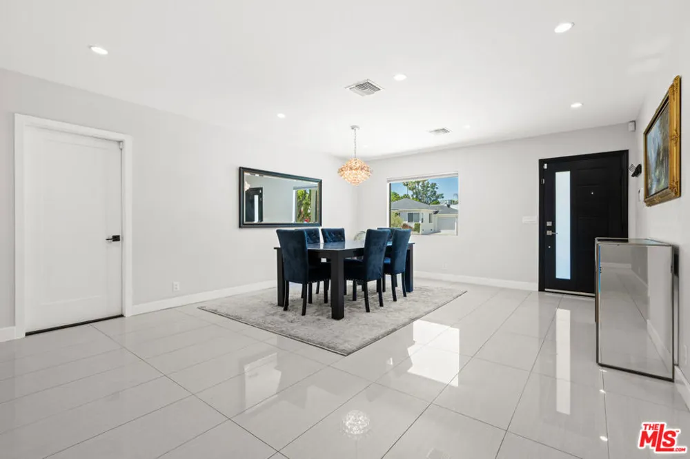 5710 Jamieson Avenue Encino, CA 91316