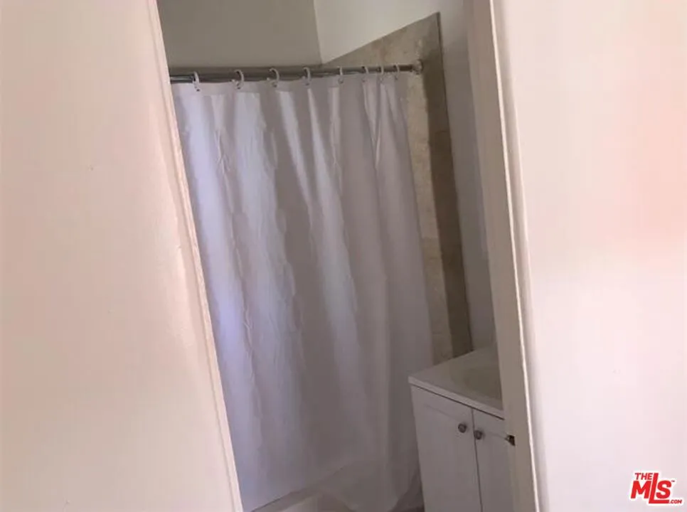246 Alvarado Street Los Angeles, CA 90026