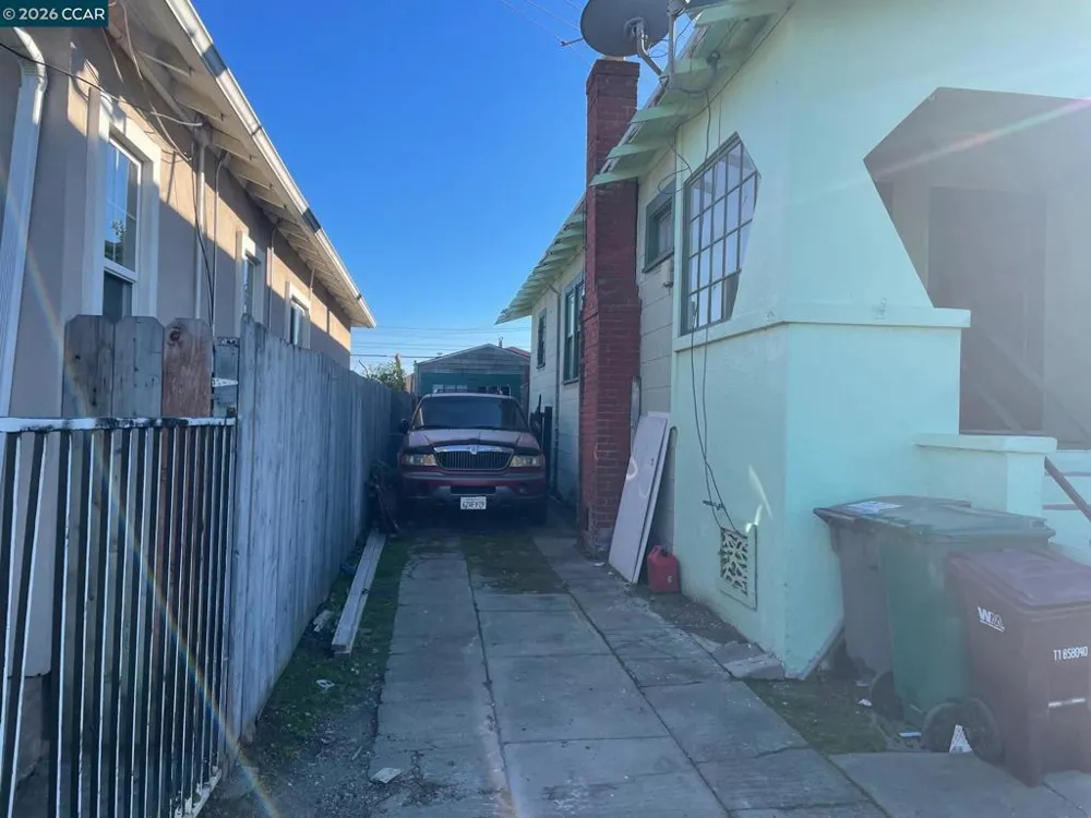 1332 103Rd Ave Oakland, CA 94603