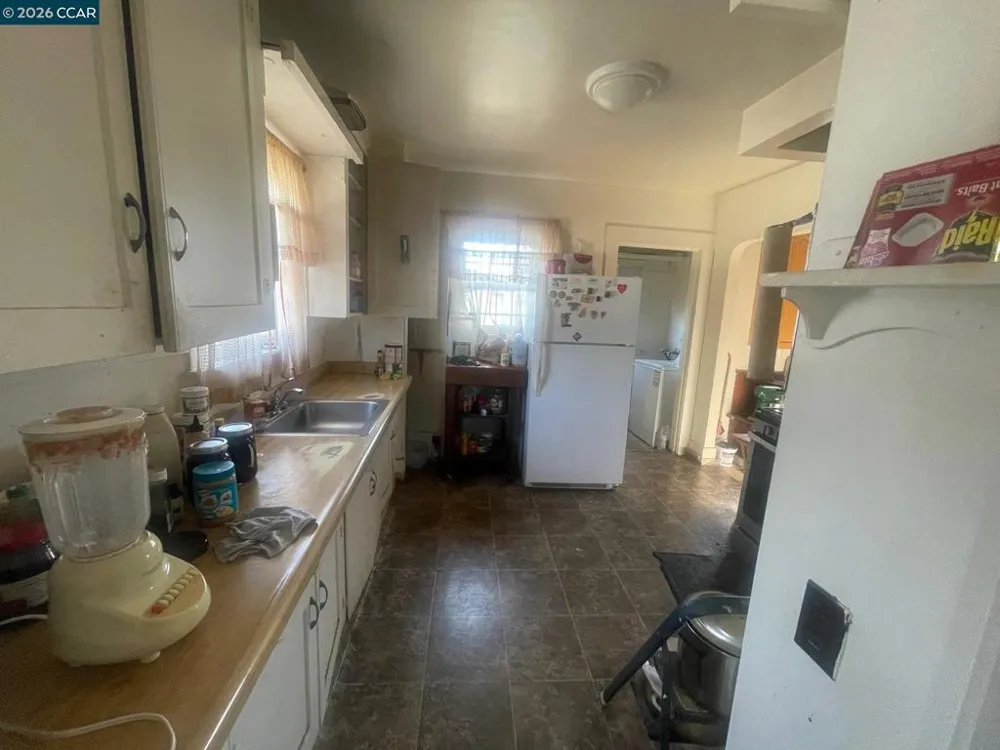 1332 103Rd Ave Oakland, CA 94603