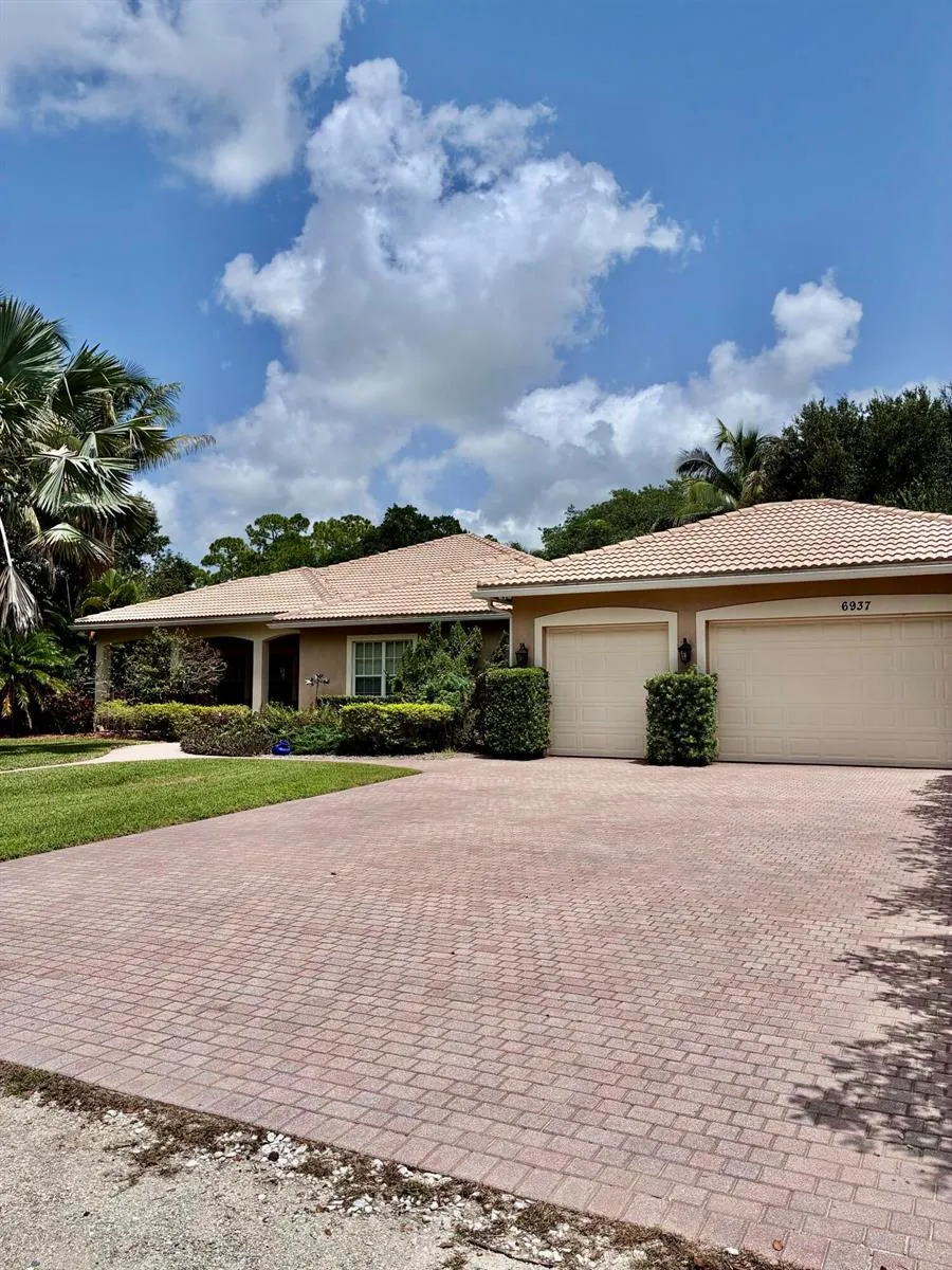 6937 MONMOUTH ROAD West Palm Beach, FL 33413