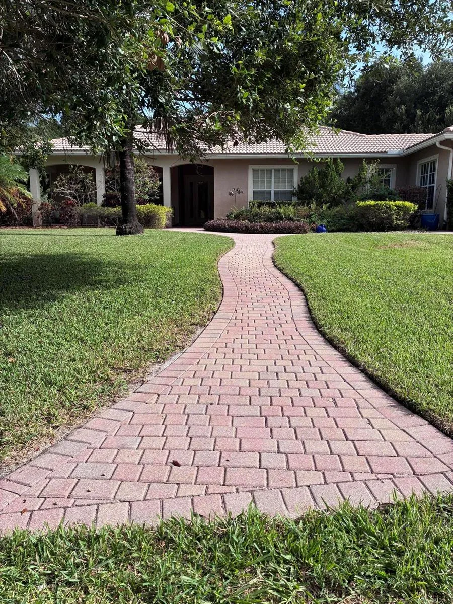 6937 MONMOUTH ROAD West Palm Beach, FL 33413