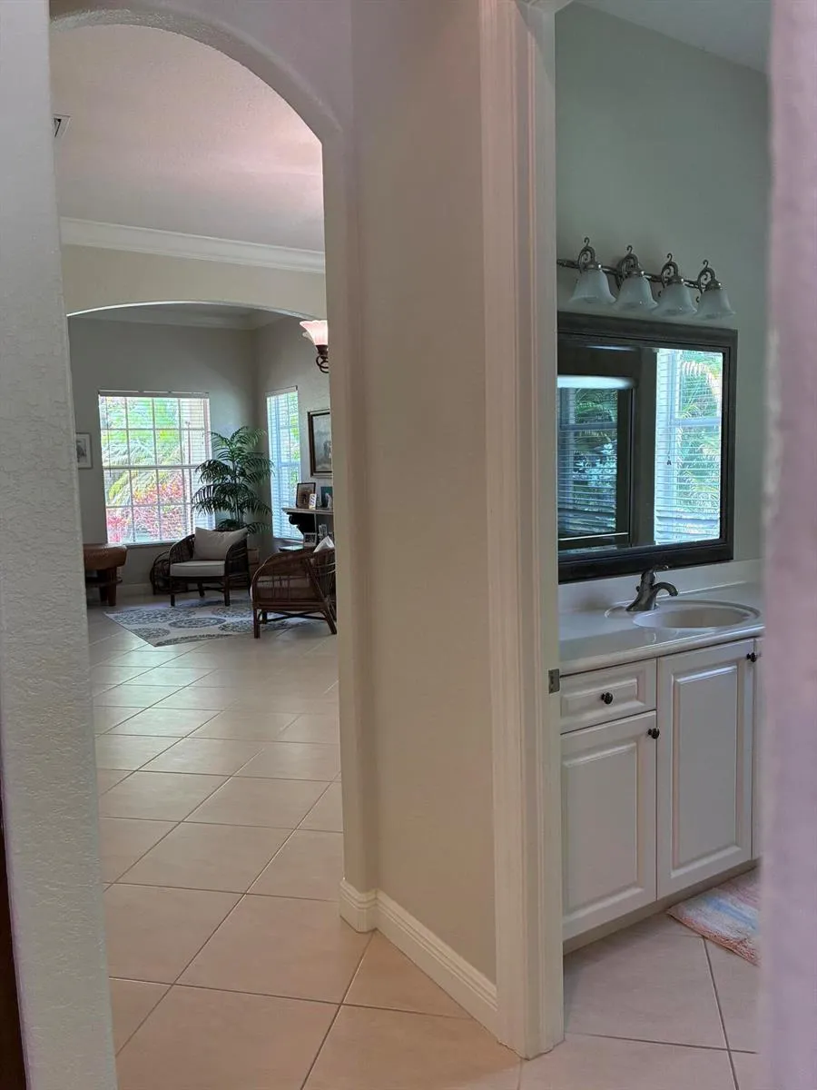 6937 MONMOUTH ROAD West Palm Beach, FL 33413