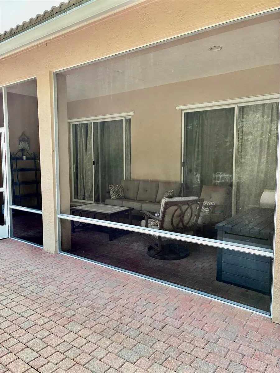 6937 MONMOUTH ROAD West Palm Beach, FL 33413
